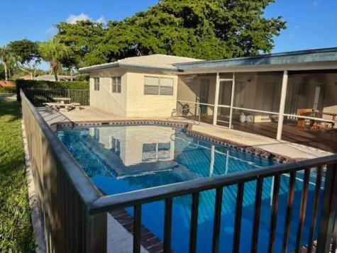 8244 NW 6th Street Coral Springs FL 33071
