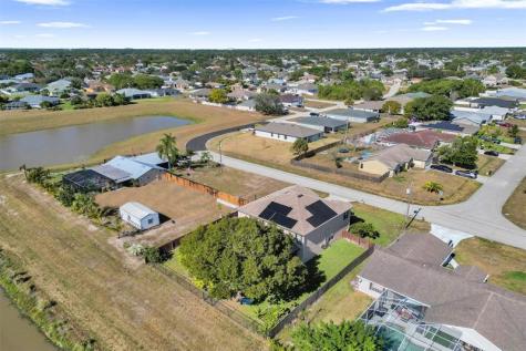 864 SW Java Avenue Port St Lucie FL 34953
