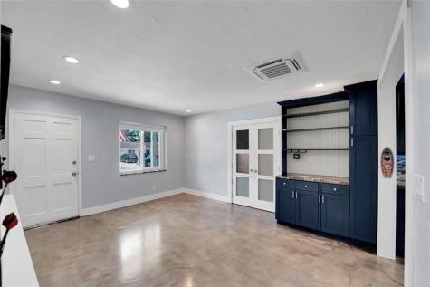 613 N 28th Avenue Hollywood FL 33020