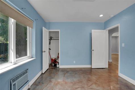 613 N 28th Avenue Hollywood FL 33020