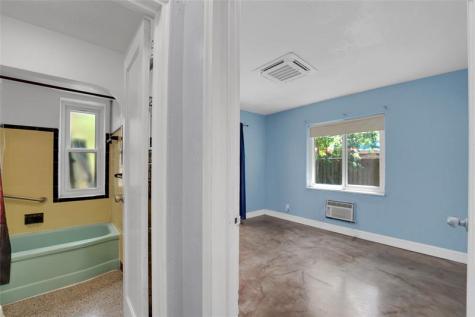 613 N 28th Avenue Hollywood FL 33020