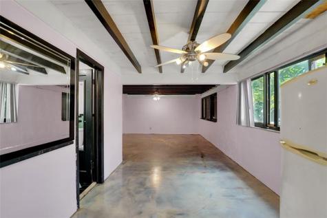 613 N 28th Avenue Hollywood FL 33020