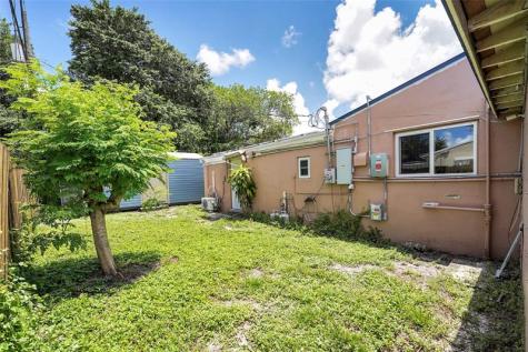 613 N 28th Avenue Hollywood FL 33020