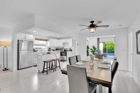 214 SE 6th Street Dania Beach FL 33004