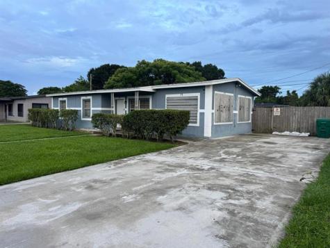 3330 NW 7th Court Lauderhill FL 33311