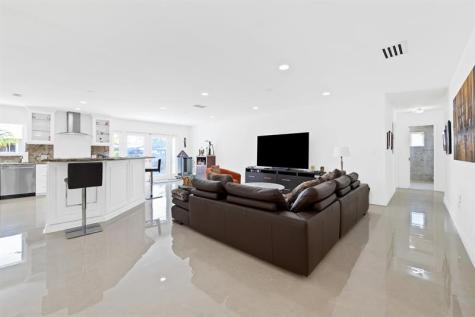 420 SE 13th Avenue Pompano Beach FL 33060