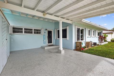 9471 Jamaica Drive Cutler Bay FL 33189