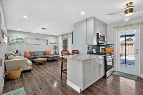 9471 Jamaica Drive Cutler Bay FL 33189