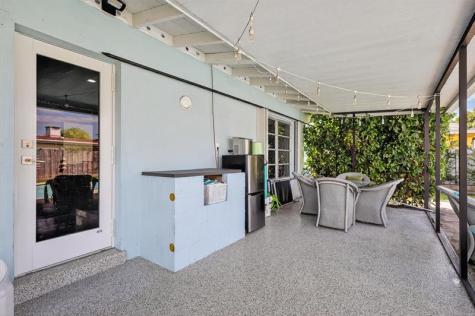 9471 Jamaica Drive Cutler Bay FL 33189
