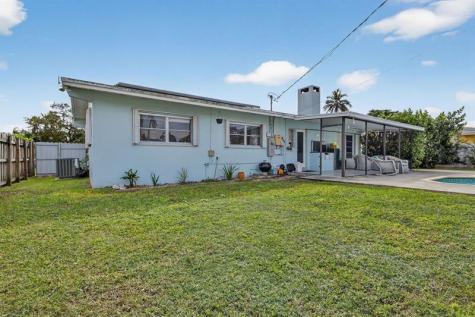 9471 Jamaica Drive Cutler Bay FL 33189