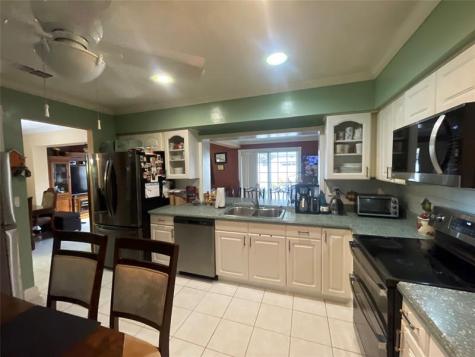 7928 N Juniper Street Miramar FL 33023