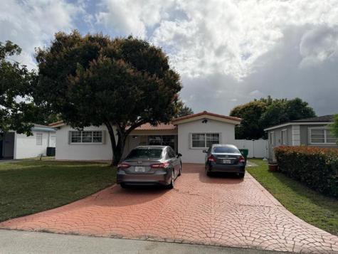 7928 N Juniper Street Miramar FL 33023