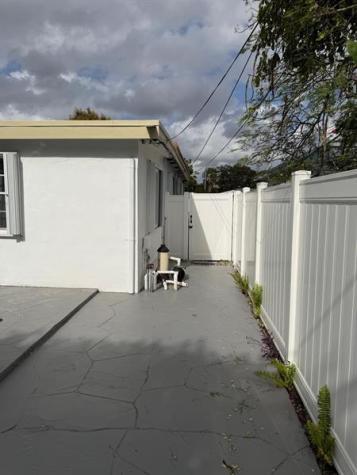 7928 N Juniper Street Miramar FL 33023