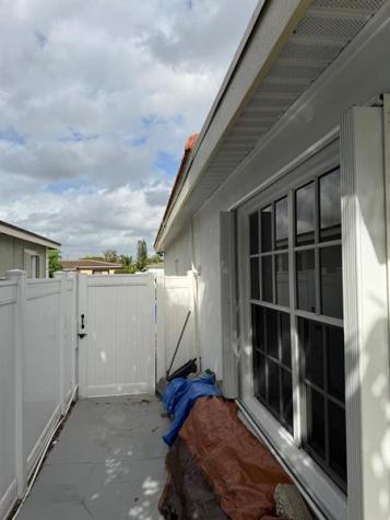 7928 N Juniper Street Miramar FL 33023
