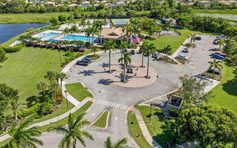 1807 SW Jamesport Drive Port St Lucie FL 34953