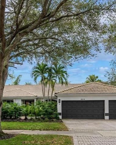 3610 Washington Lane Hollywood FL 33026