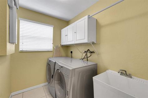 1020 Lavender Circle Weston FL 33327