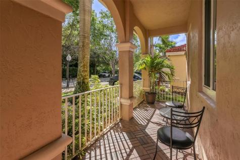 1020 Lavender Circle Weston FL 33327