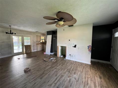6101 Balsam Drive Fort Pierce FL 34982