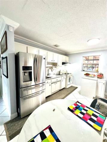 7140 Custer Street Hollywood FL 33024