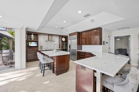 910 Jasmine Drive Delray Beach FL 33483
