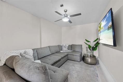 910 Jasmine Drive Delray Beach FL 33483