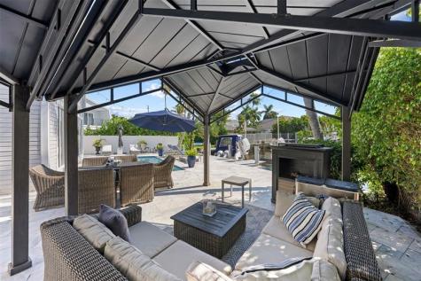 910 Jasmine Drive Delray Beach FL 33483