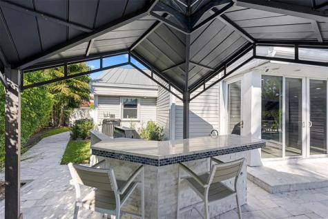 910 Jasmine Drive Delray Beach FL 33483
