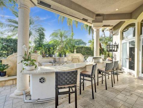 7988 Mandarin Drive Boca Raton FL 33433