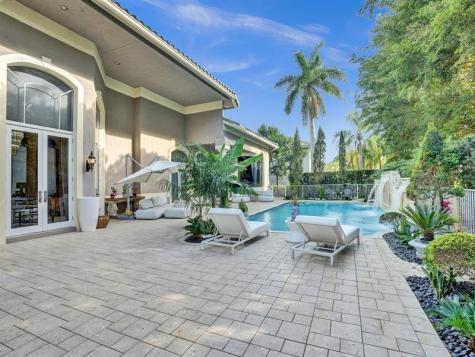 7988 Mandarin Drive Boca Raton FL 33433