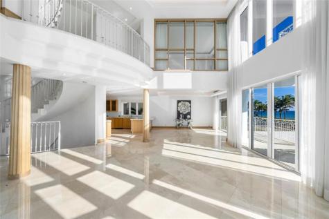 1525 N Fort Lauderdale Beach Boulevard Fort Lauderdale FL 33304
