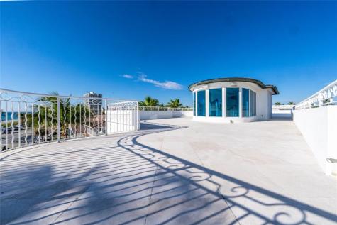 1525 N Fort Lauderdale Beach Boulevard Fort Lauderdale FL 33304