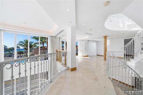 1525 N Fort Lauderdale Beach Boulevard Fort Lauderdale FL 33304
