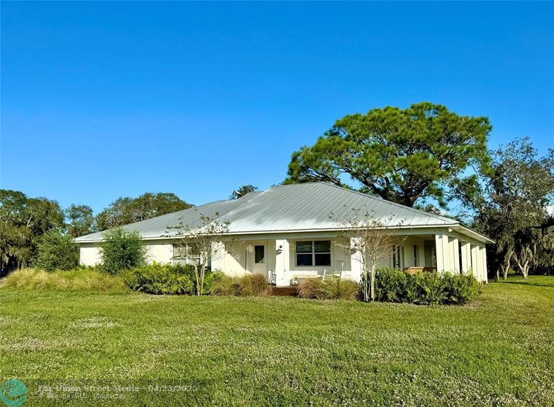 14151 E Center Street Okeechobee FL 34974
