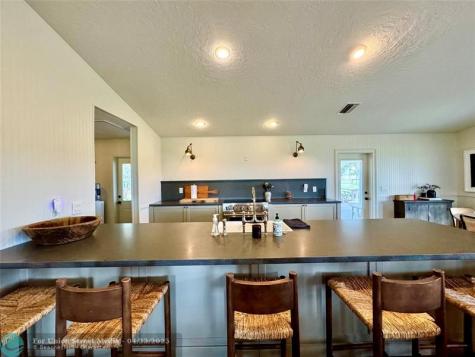 14151 E Center Street Okeechobee FL 34974