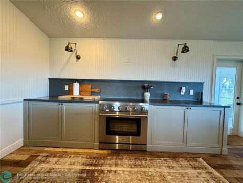 14151 E Center Street Okeechobee FL 34974
