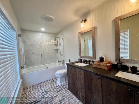 14151 E Center Street Okeechobee FL 34974