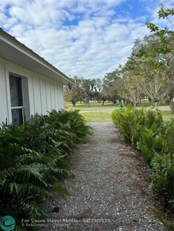14151 E Center Street Okeechobee FL 34974