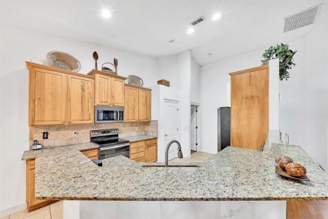 6944 NW Daffodil Lane Port St Lucie FL 34983