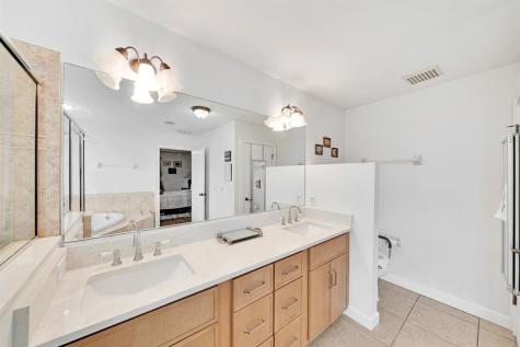 6944 NW Daffodil Lane Port St Lucie FL 34983