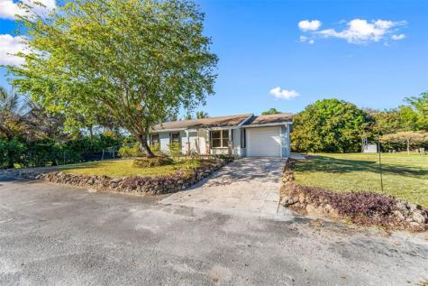 12895 Persimmon Boulevard The Acreage FL 33411
