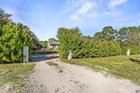12895 Persimmon Boulevard The Acreage FL 33411