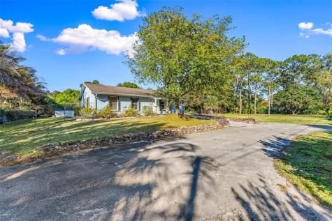 12895 Persimmon Boulevard The Acreage FL 33411