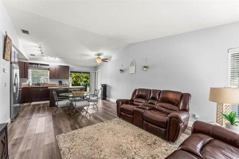12895 Persimmon Boulevard The Acreage FL 33411
