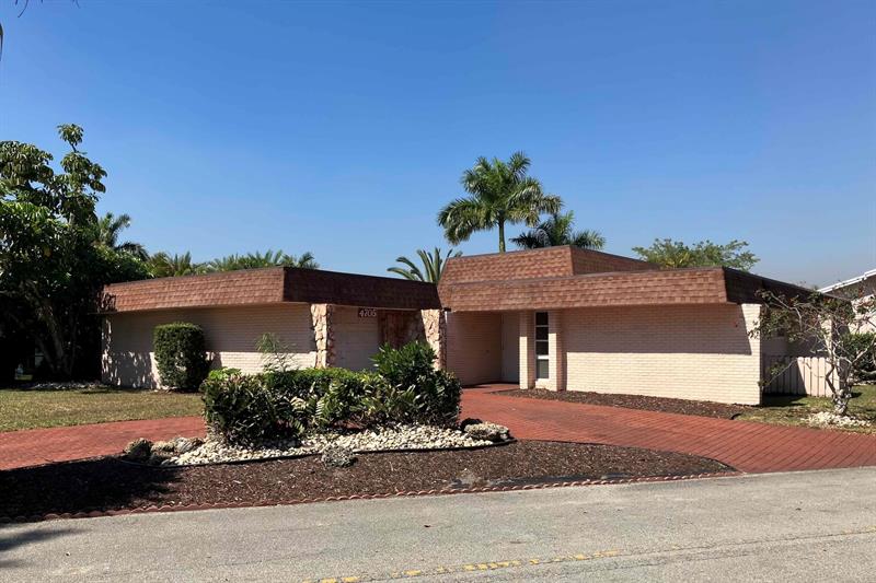 4705 Bayberry Lane Tamarac FL 33319