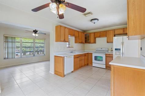 4705 Bayberry Lane Tamarac FL 33319