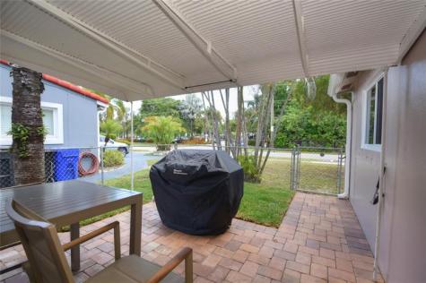 981 SW 32nd Street Fort Lauderdale FL 33315