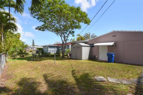 981 SW 32nd Street Fort Lauderdale FL 33315