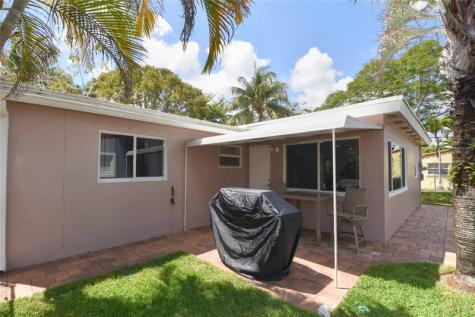 981 SW 32nd Street Fort Lauderdale FL 33315