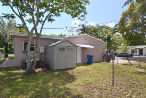 981 SW 32nd Street Fort Lauderdale FL 33315